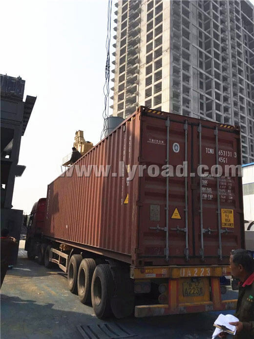 Asphalt Plants Sent to Guizhou and Zimbabwe the Same Day